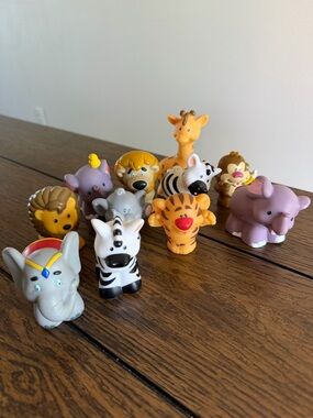Fisher Price Little People Zoo Talkers & Safari Animals Circus Lot of 11